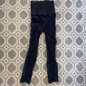 Free people leggings- cute ribbed legging like new size xs/s.